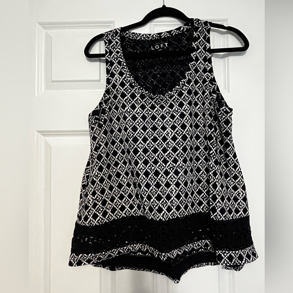 LOFT Geometric Navy and White Tank Top, size L